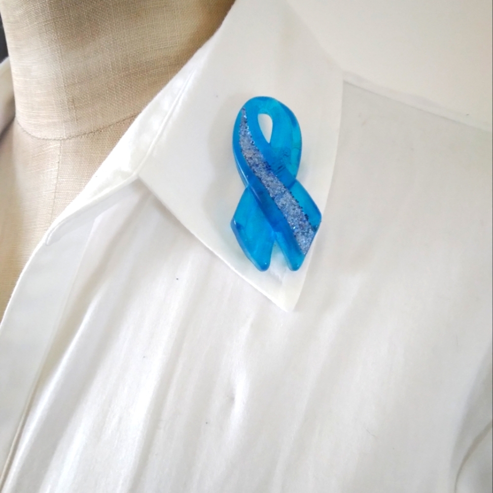 💥 CLOSET CLOSING SALE 💥 Acrylic Awareness Pin-Child Abuse Awareness